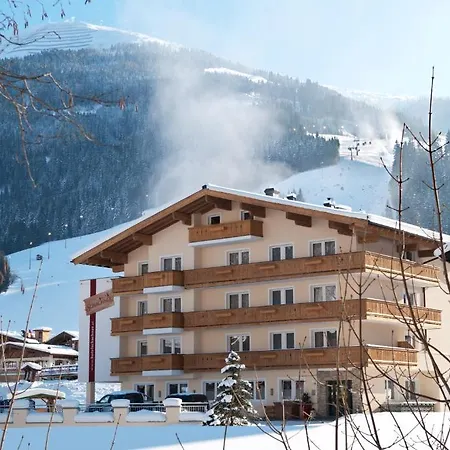 Otel Schachner Saalbach-Hinterglemm