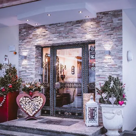 Schachner Otel Saalbach-Hinterglemm