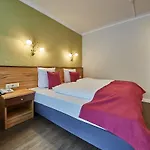 Schachner 3*