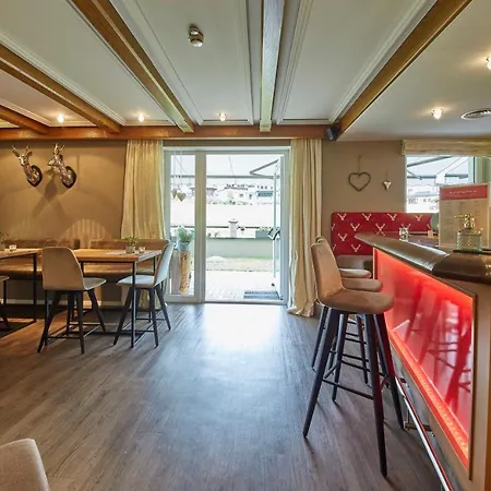 Schachner 3* Σάαλμπαχ-Χίντεργκλεμ