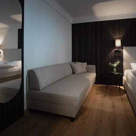 Schachner Szálloda 3*