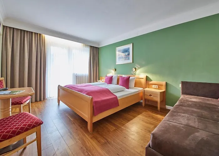 Schachner 3* ザールバッハ・ヒンターグレム