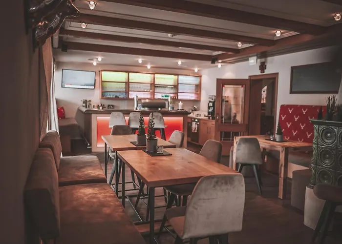 沙赫纳酒店 3* 萨尔巴赫